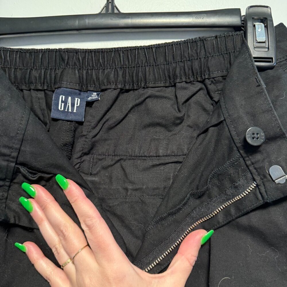GAP 10 Tall Black Pleated Khaki Pant - Picture 5 of 8
